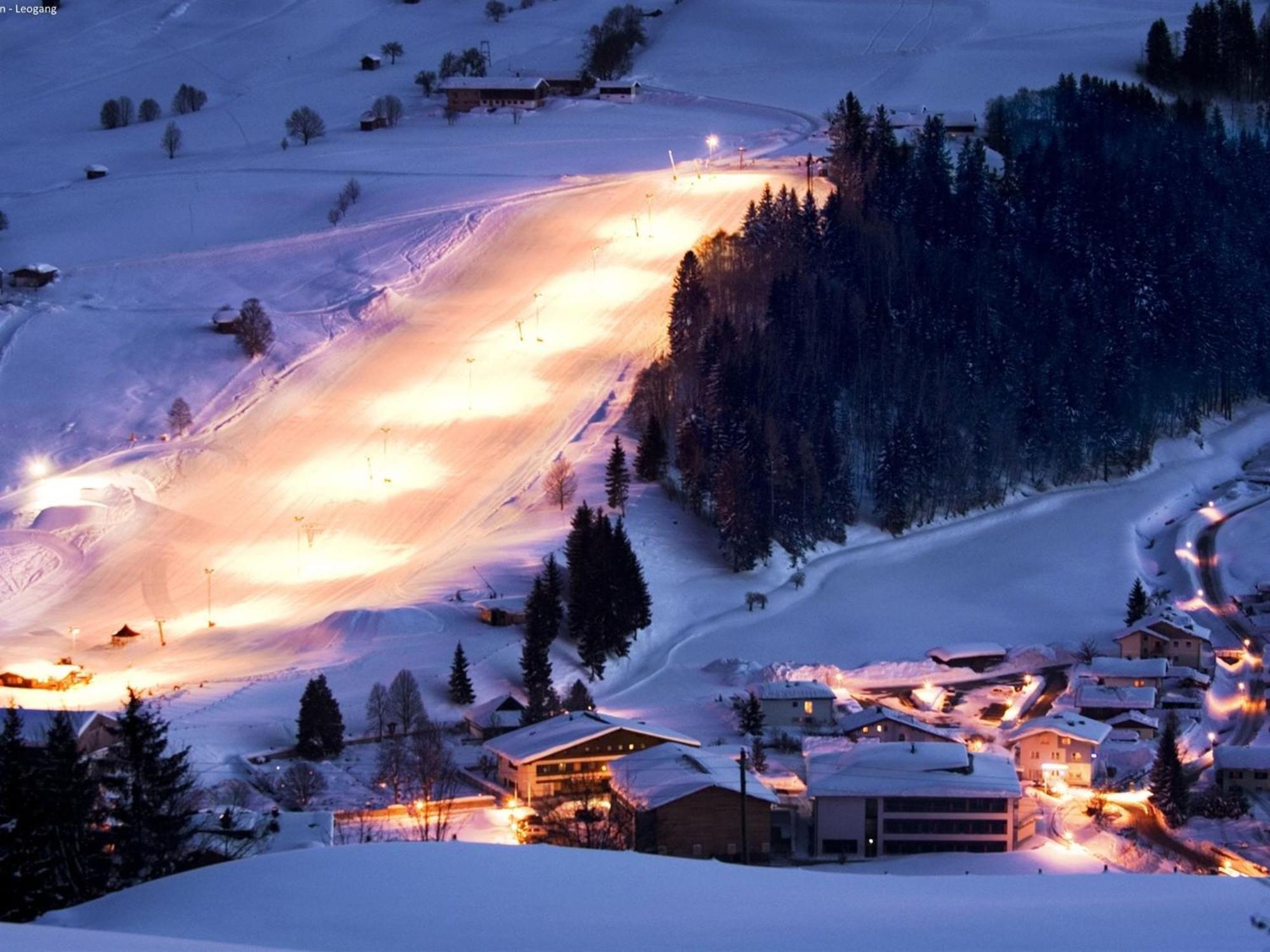 Modern Holiday Home In Leogang With Private Sauna Esterno foto